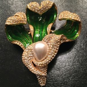 A  Beautiful Statement Piece!